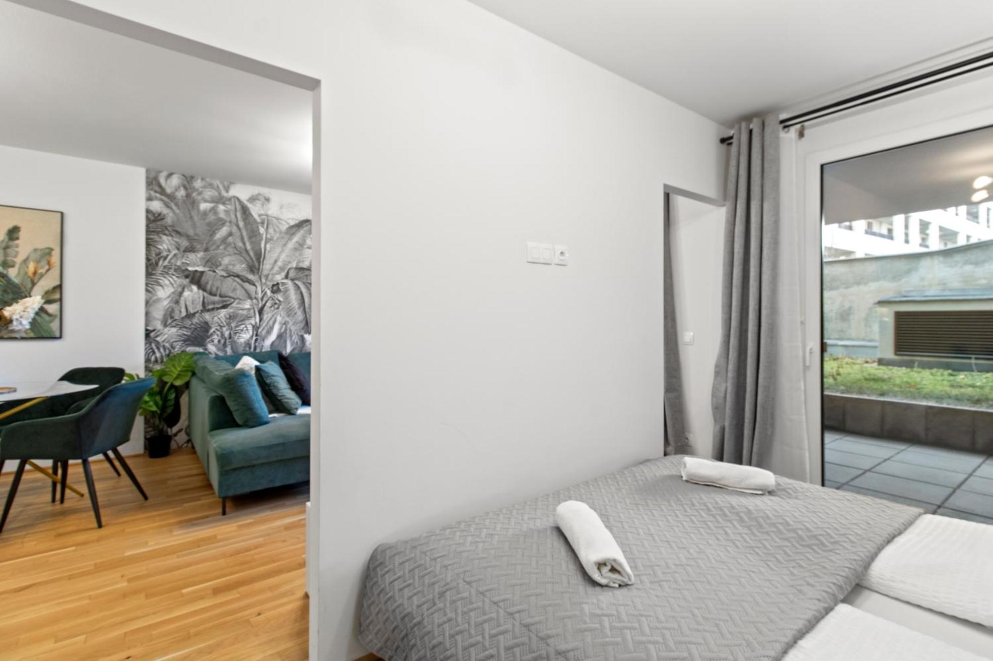 Balcony Apartment I 50 M² I Near City Center Vienna Esterno foto