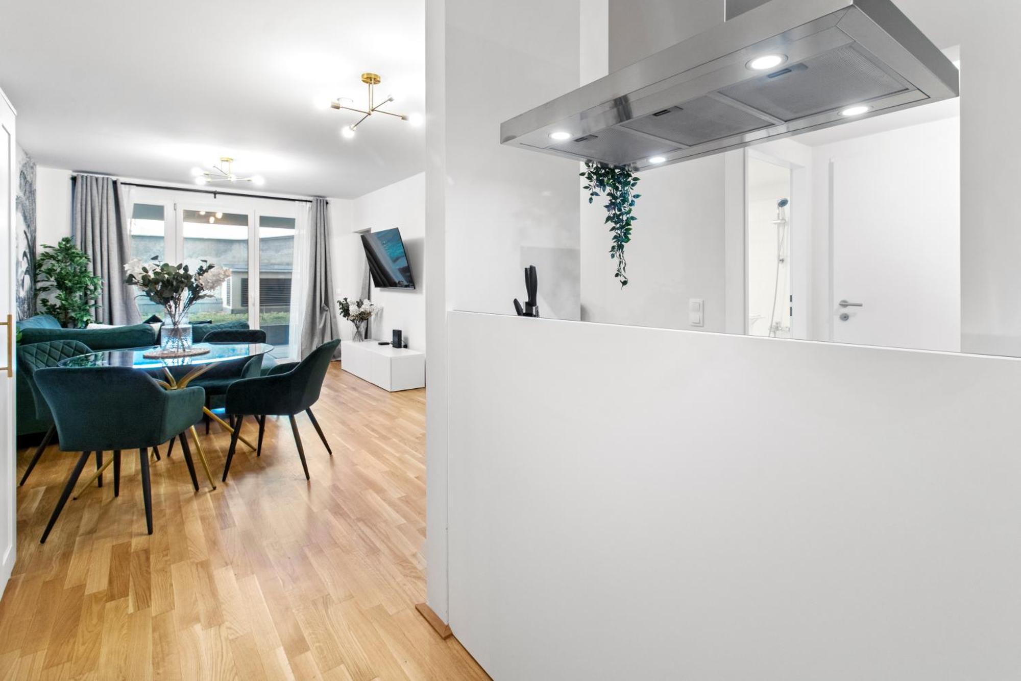 Balcony Apartment I 50 M² I Near City Center Vienna Esterno foto