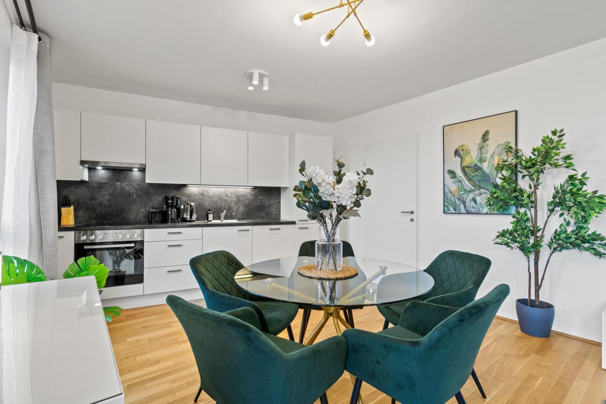 Balcony Apartment I 50 M² I Near City Center Vienna Esterno foto