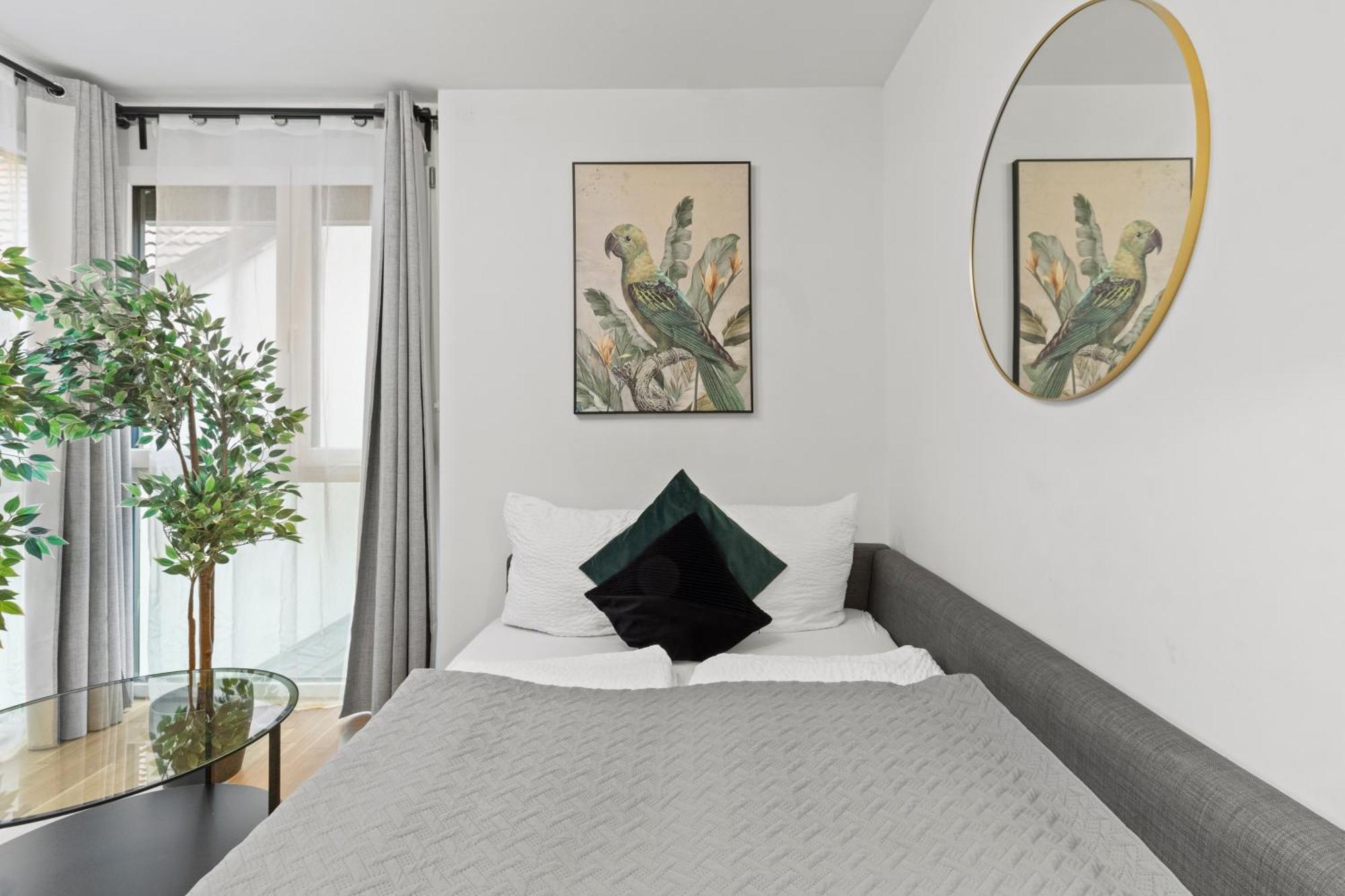 Balcony Apartment I 50 M² I Near City Center Vienna Esterno foto